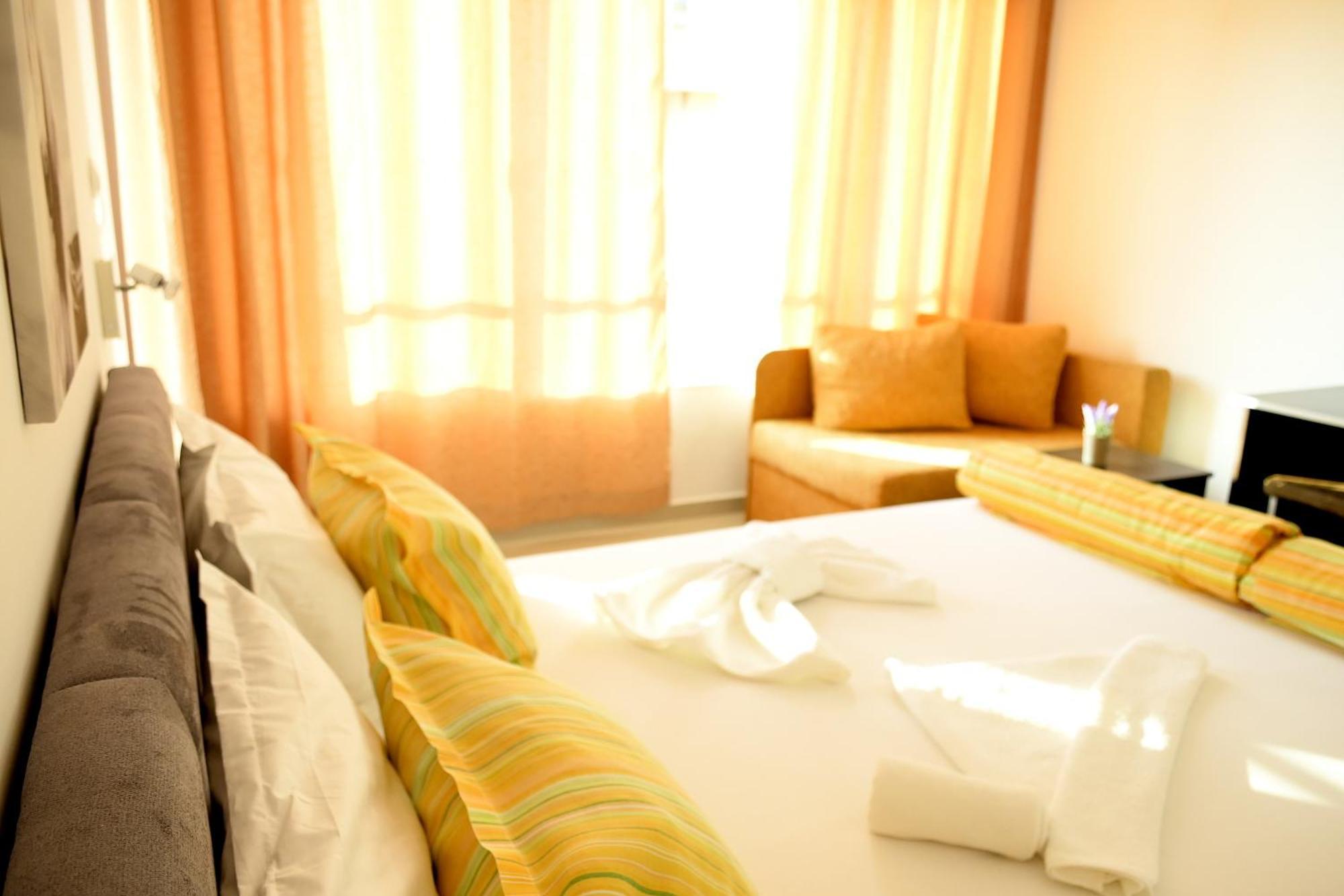 Hotel Paradise Lozenets Extérieur photo