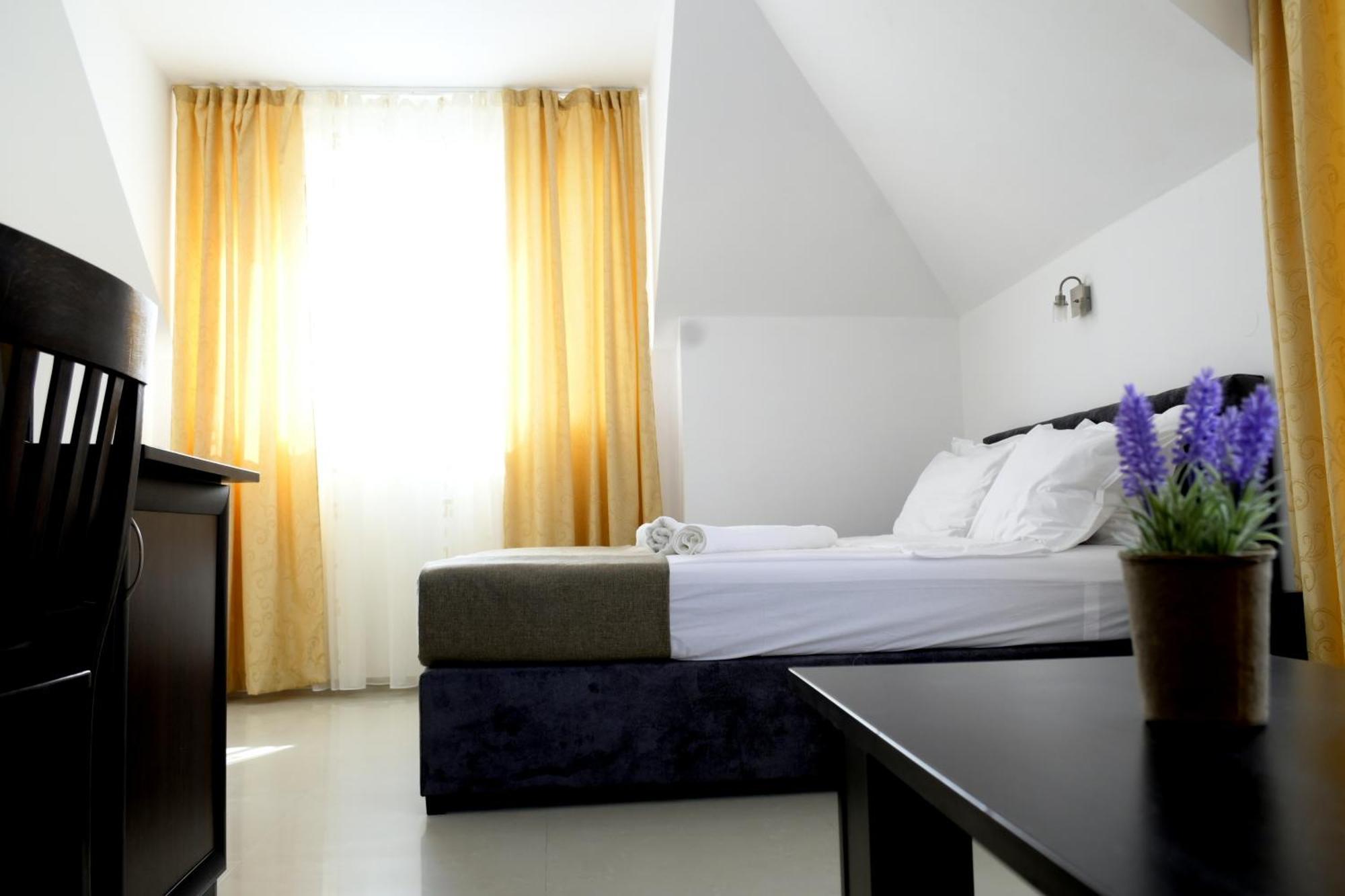 Hotel Paradise Lozenets Extérieur photo