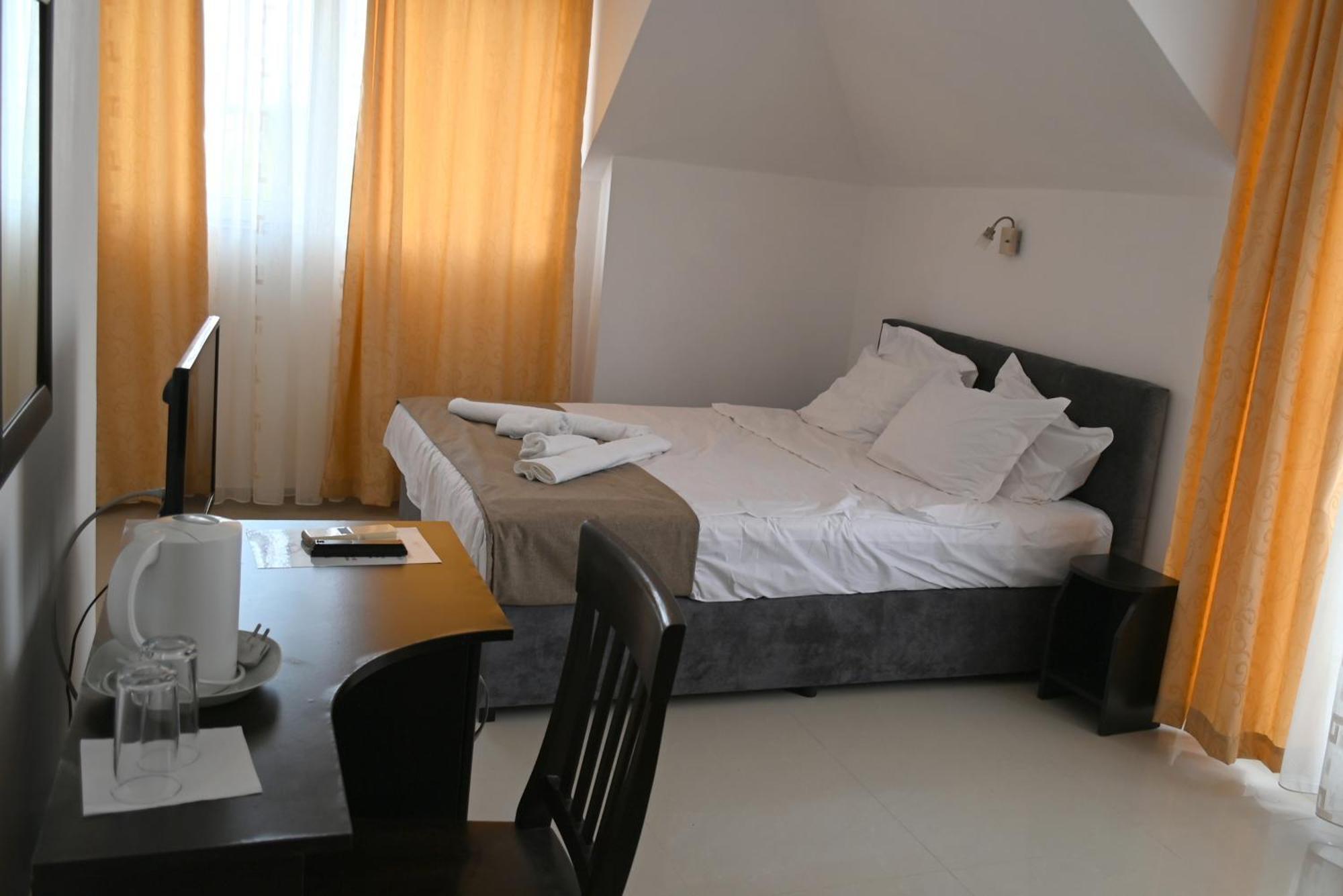 Hotel Paradise Lozenets Extérieur photo