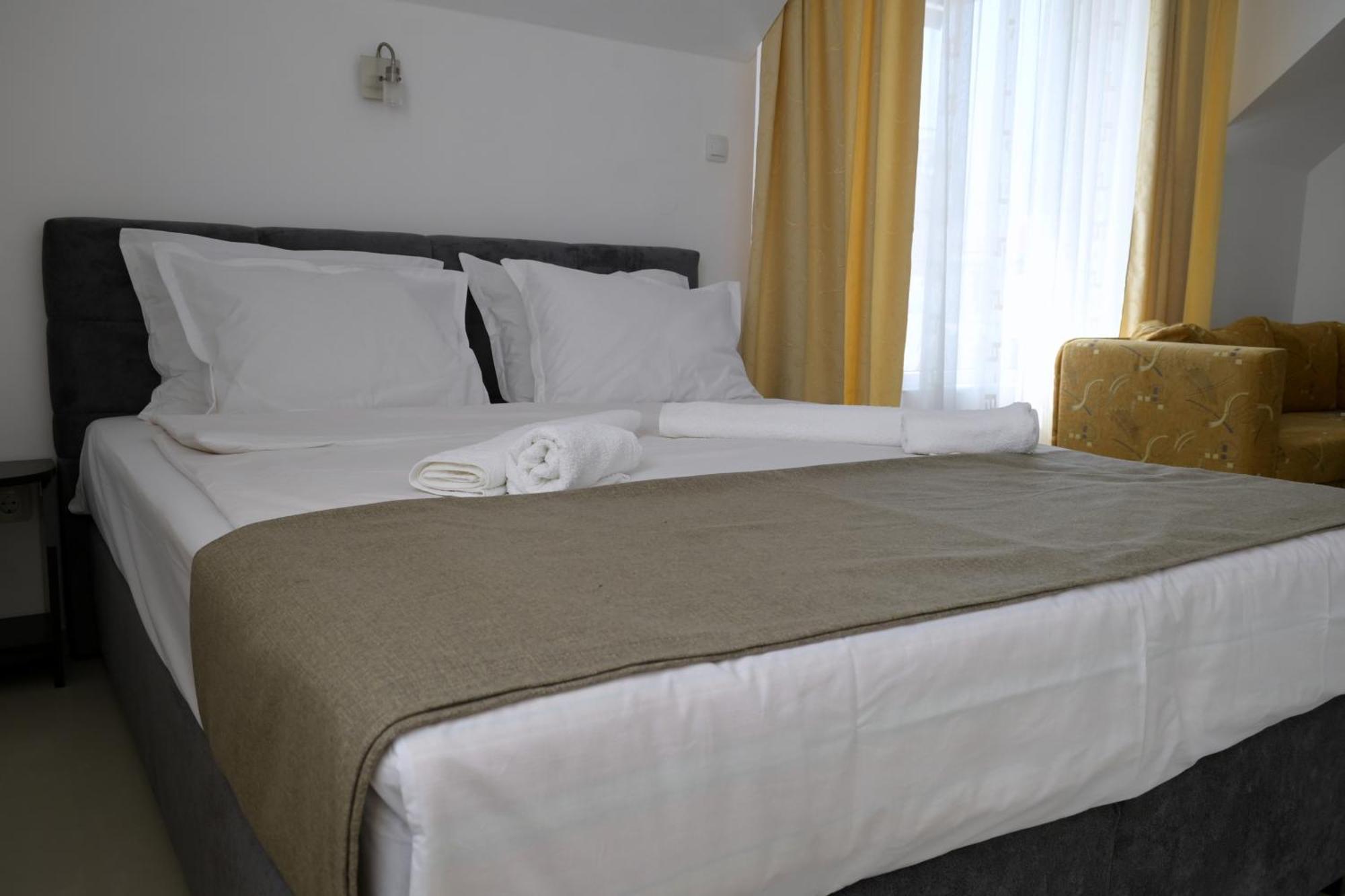 Hotel Paradise Lozenets Extérieur photo